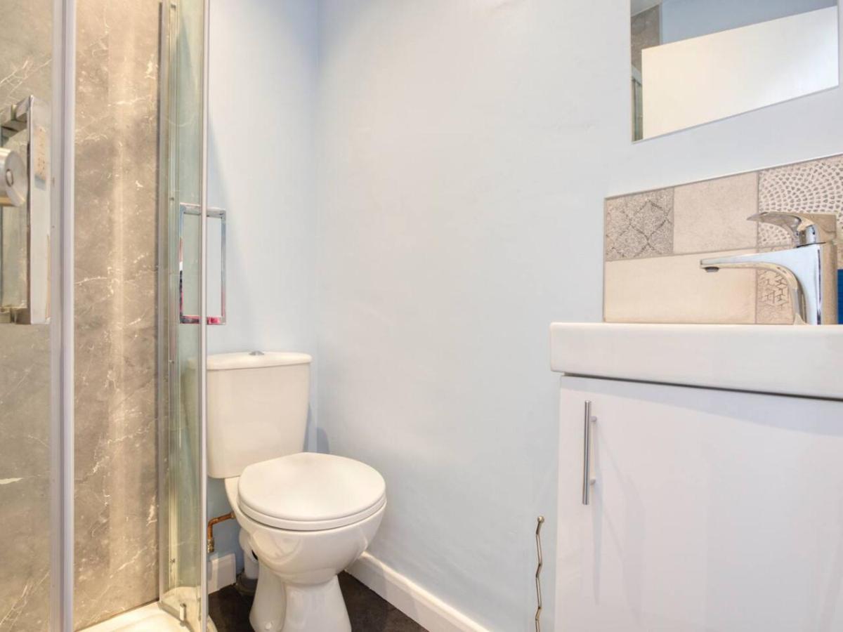 Lovely 2-Bed Apartment Colyton, Nr. Jurassic Coast Екстер'єр фото